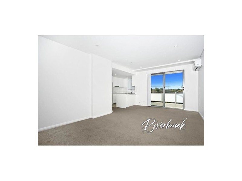 2/60 Essington Street, Wentworthville NSW 2145
