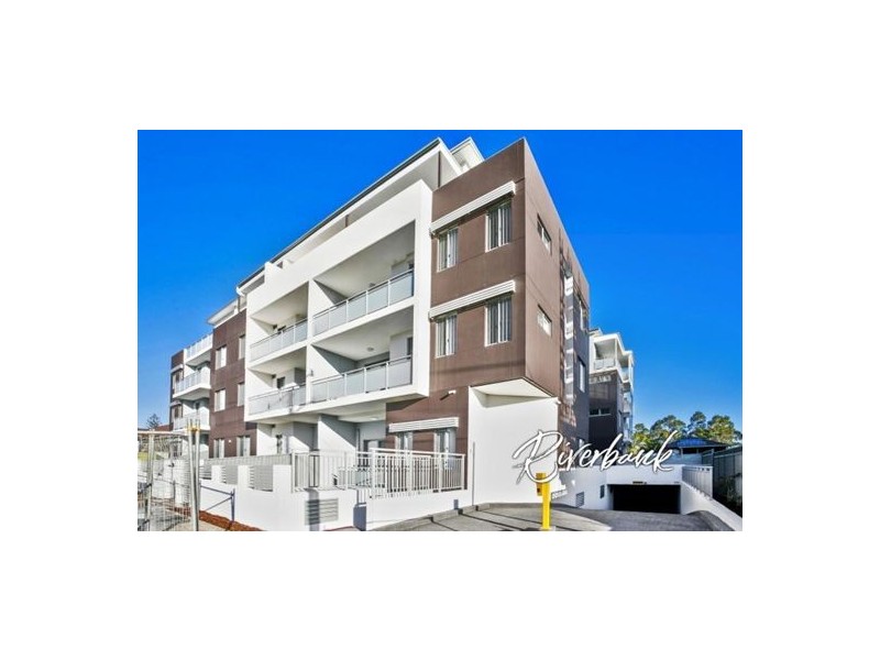 2/60 Essington Street, Wentworthville NSW 2145