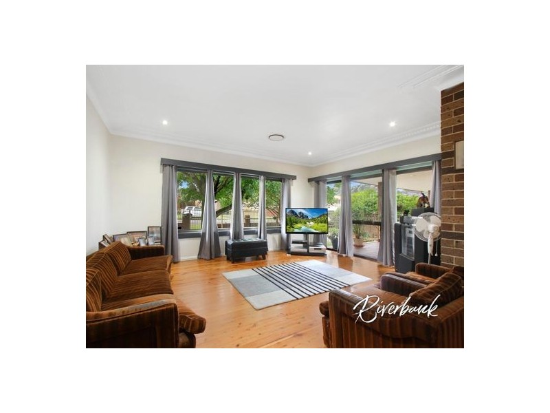 32 Finlayson Street, South Wentworthville NSW 2145