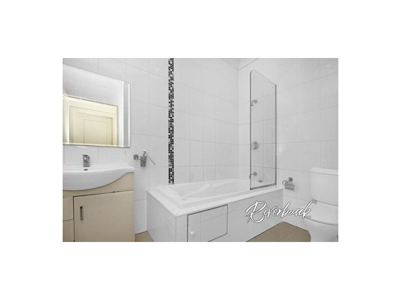 11/8-10 Lydbrook Street, Westmead NSW 2145