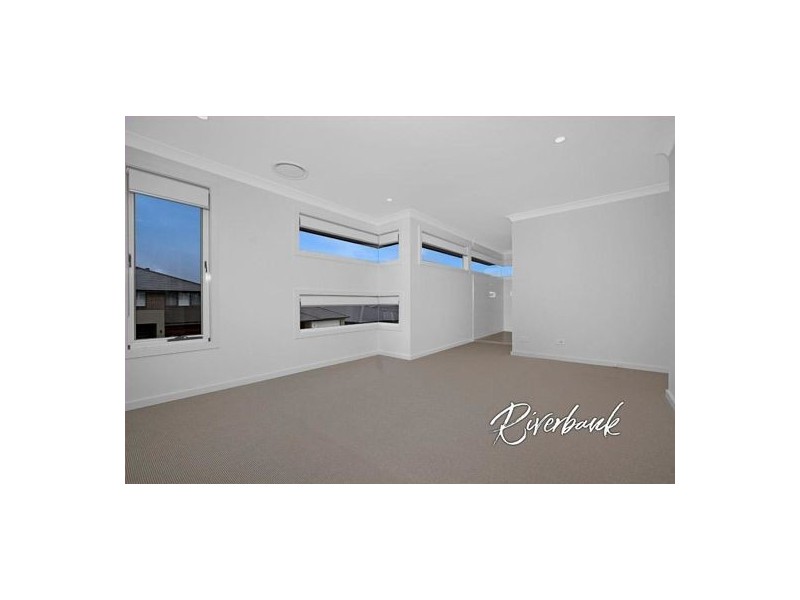 13 Emberson Street, Leppington NSW 2179