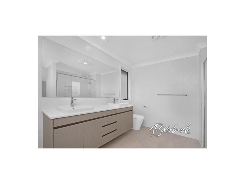 13 Emberson Street, Leppington NSW 2179