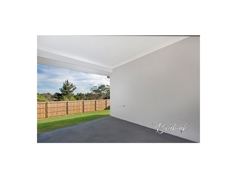 25 Asimus Circuit, Elderslie NSW 2570