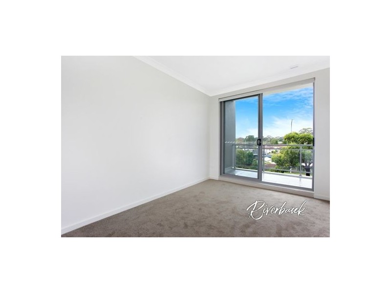 31/24-26 Tyler Street, Campbelltown NSW 2560