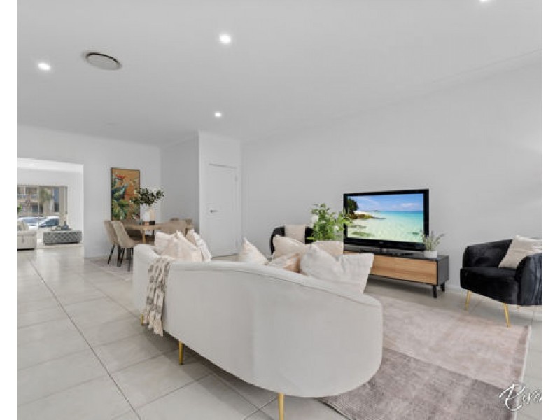 8 Boraga Street, Pemulwuy NSW 2145