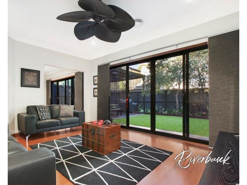 18 Cummings Avenue, Pemulwuy NSW 2145