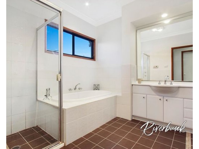 18 Cummings Avenue, Pemulwuy NSW 2145