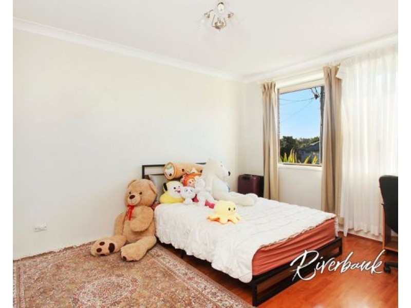 70 Darling Street, Greystanes NSW 2145