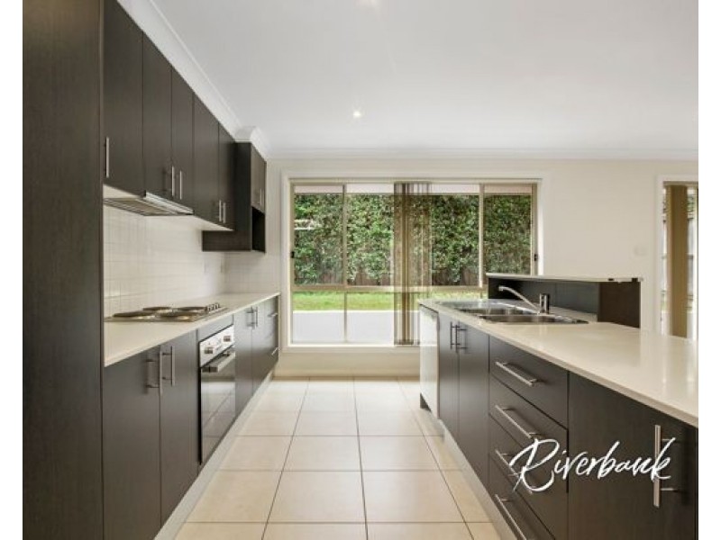 7 Pugh Avenue, Pemulwuy NSW 2145