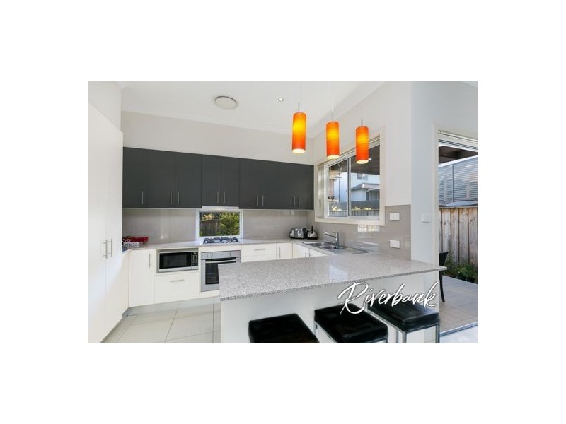 18 Binnet Street, Pemulwuy NSW 2145