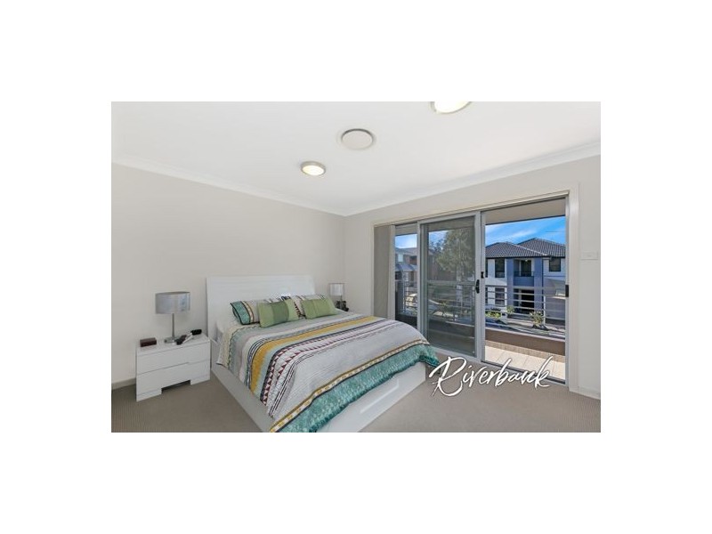 18 Binnet Street, Pemulwuy NSW 2145