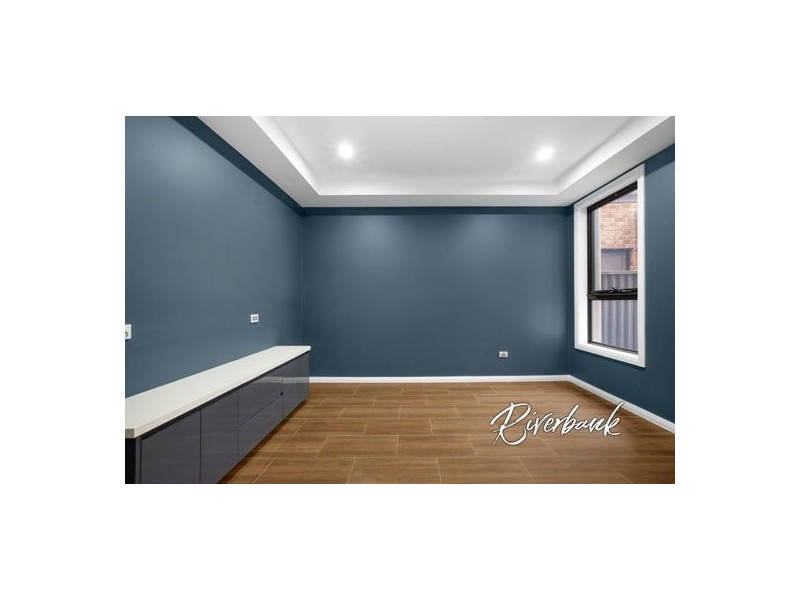 13 Winnima Circuit, Pemulwuy NSW 2145