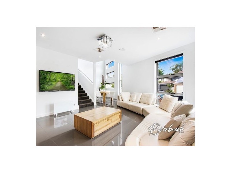 5 Dungara Drive, Pemulwuy NSW 2145