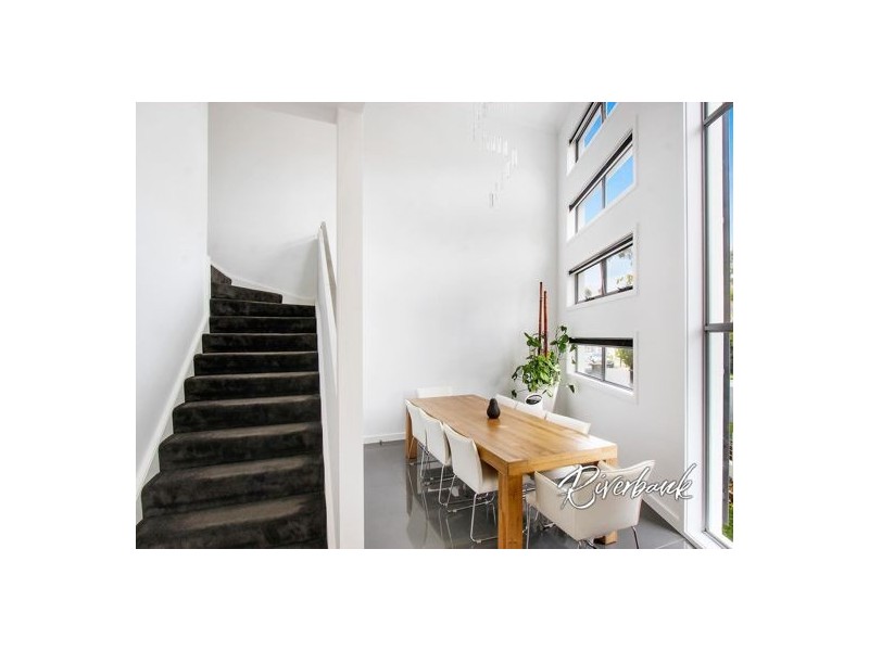 5 Dungara Drive, Pemulwuy NSW 2145