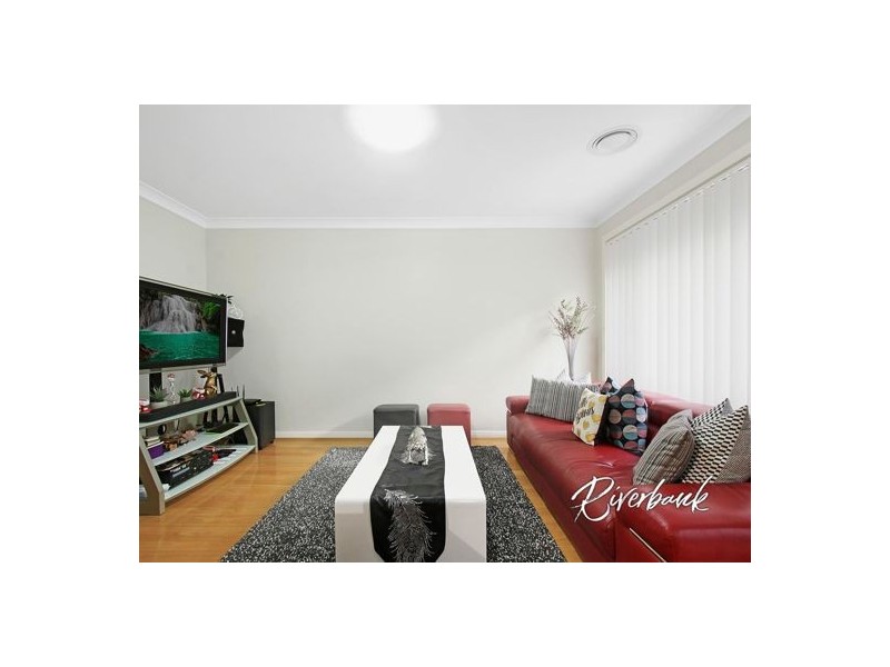 9 Nea Drive, Pemulwuy NSW 2145