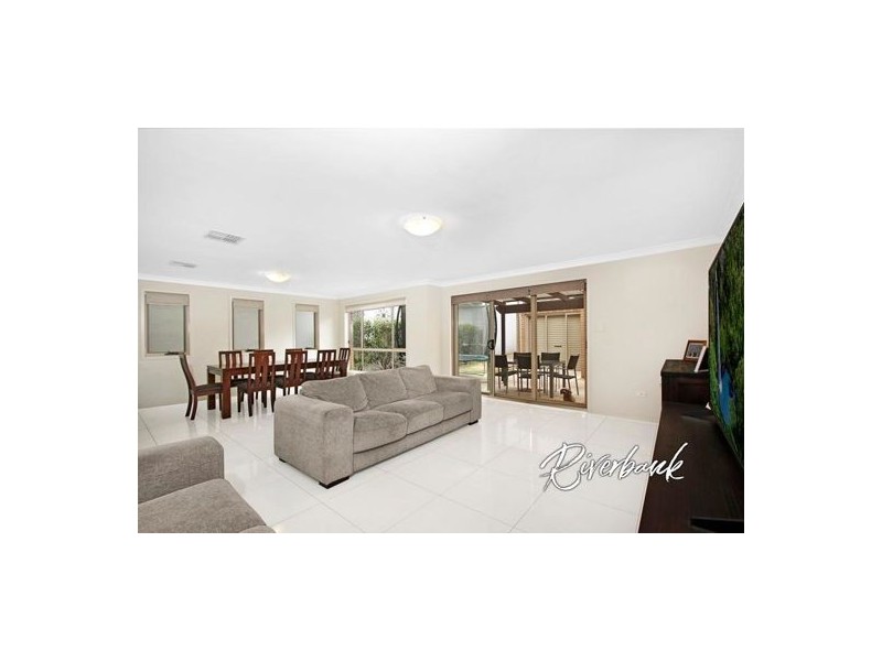 172 Driftway Drive, Pemulwuy NSW 2145