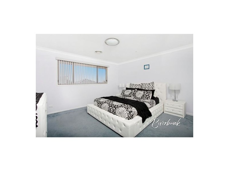 27 Tuabilli Street, Pemulwuy NSW 2145