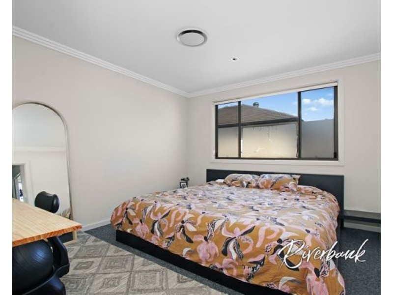 5 Tuabilli Street, Pemulwuy NSW 2145