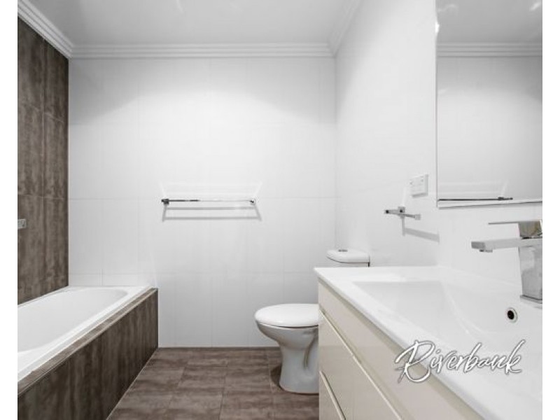 5 Tuabilli Street, Pemulwuy NSW 2145