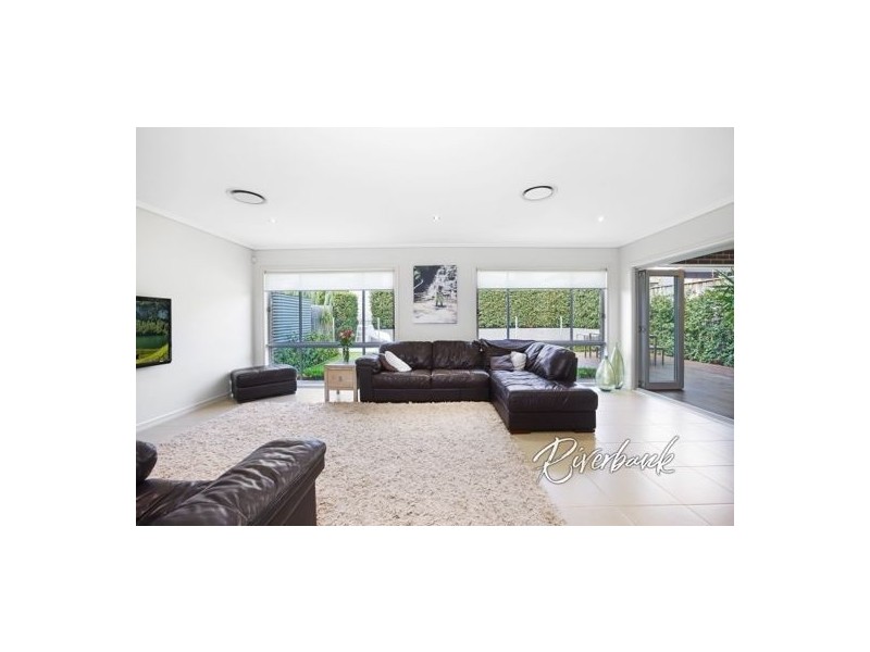 6 Waiana Street, Pemulwuy NSW 2145