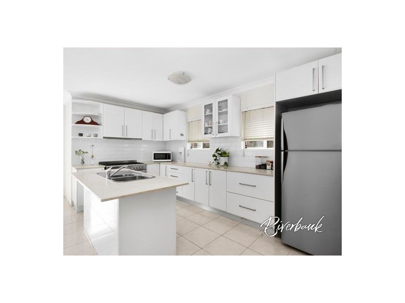 15A Tennyson Parade, Guildford NSW 2161