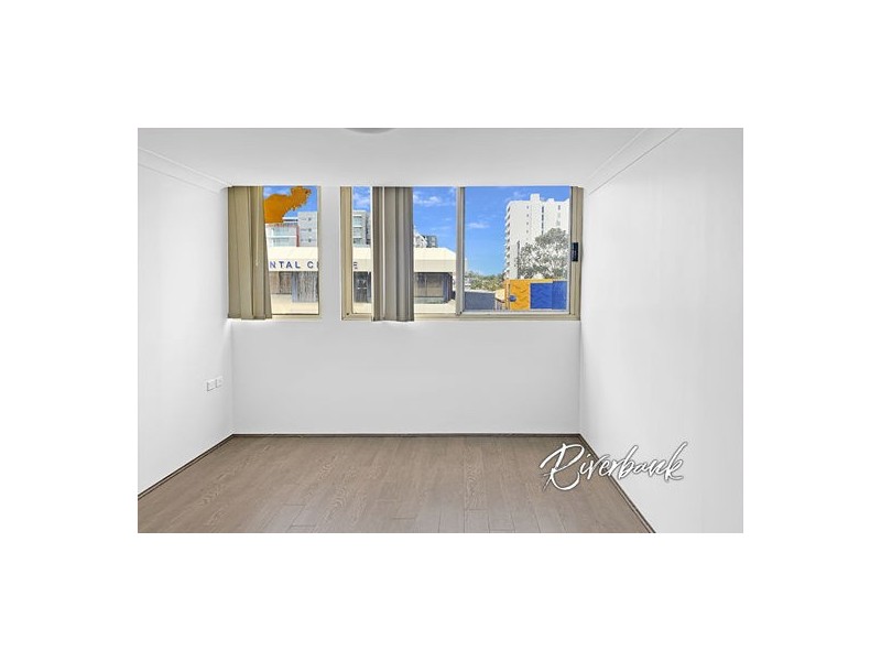 15/175 Pitt Street, Merrylands NSW 2160