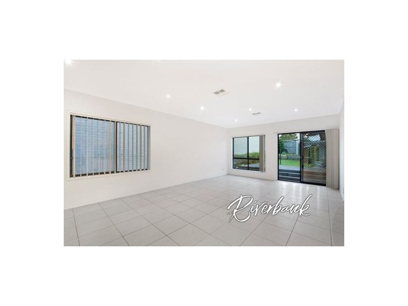 15 Watkin Tench Parade, Pemulwuy NSW 2145