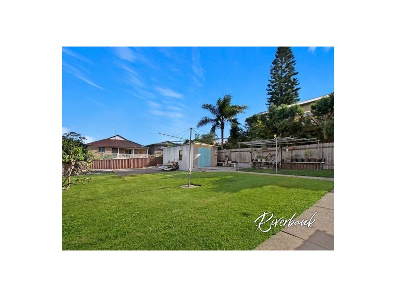 8 Belmont St, Merrylands NSW 2160