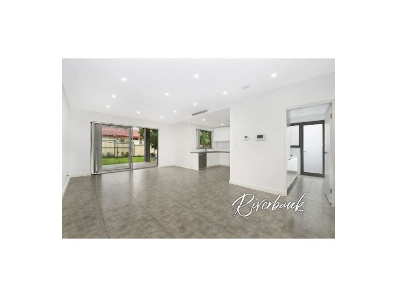 75 Queen Street, Guildford NSW 2161