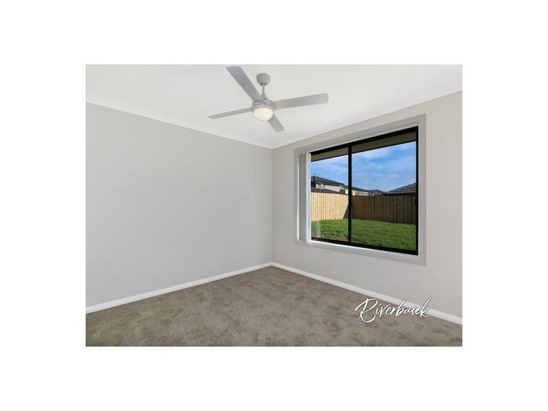 36 Kingsbury Street, Edmondson Park NSW 2174