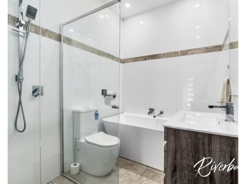 7 Regina Street, Guildford NSW 2161