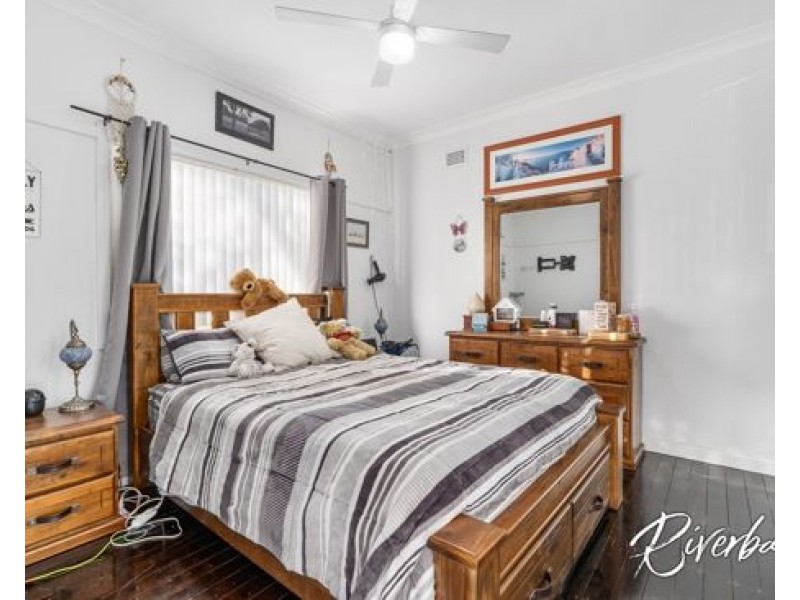 7 Regina Street, Guildford NSW 2161