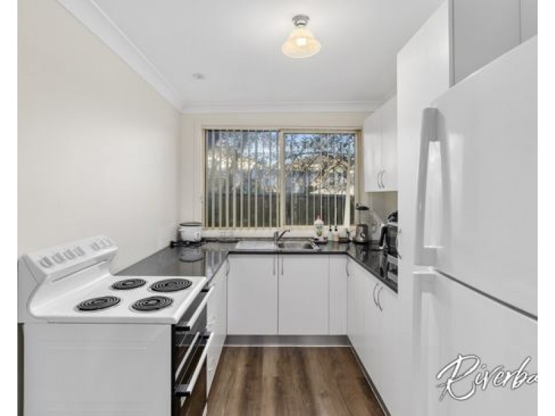 7 Regina Street, Guildford NSW 2161