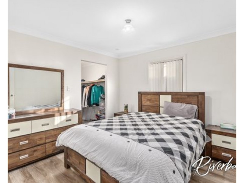 7 Regina Street, Guildford NSW 2161