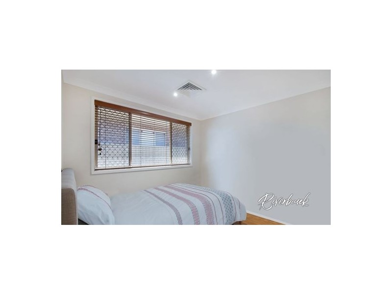 10 Langley Place, Richmond NSW 2753