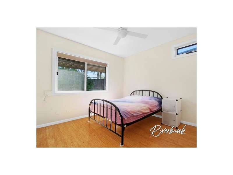 25 Shannon Avenue, Merrylands NSW 2160