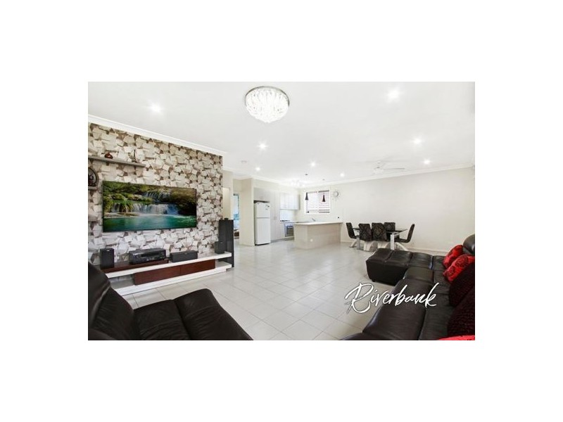 16 Wombat Street, Pemulwuy NSW 2145