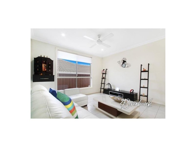 16 Wombat Street, Pemulwuy NSW 2145