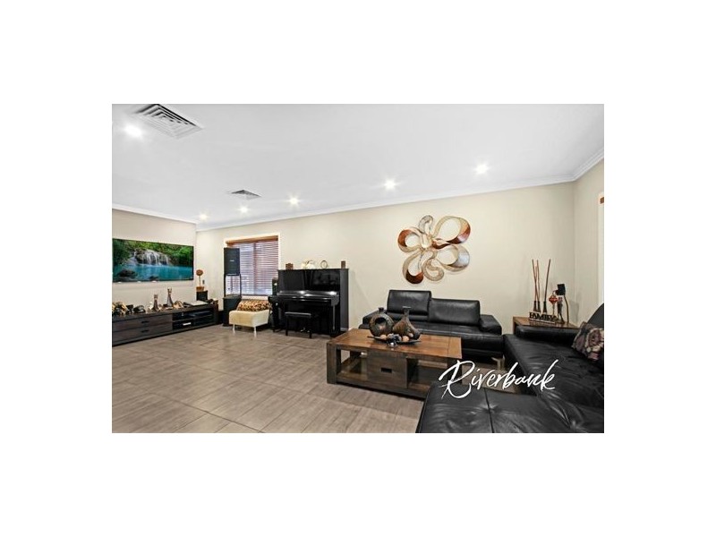 12 Nicholls Way, Pemulwuy NSW 2145