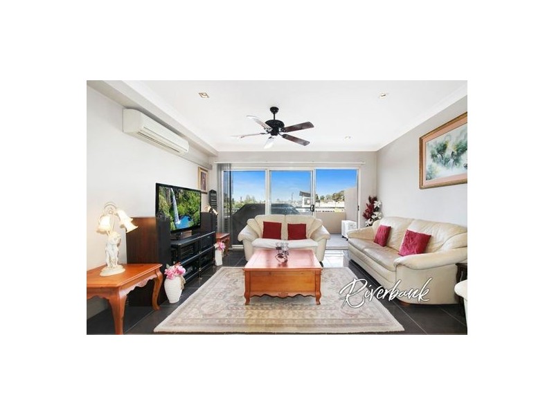 60/120 Driftway Drive, Pemulwuy NSW 2145