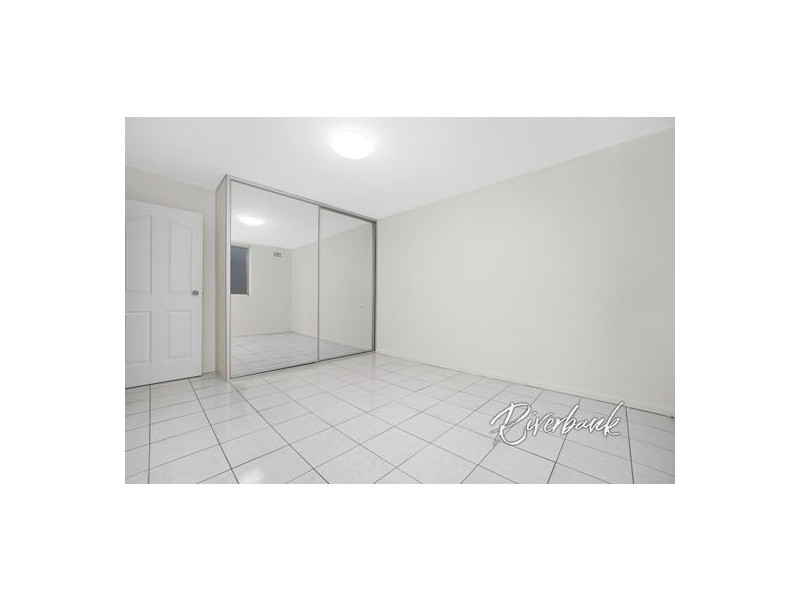 5/2-4 Pitt Street, Parramatta NSW 2150