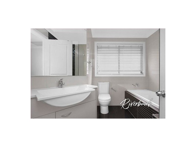 39 Nijong Drive, Pemulwuy NSW 2145