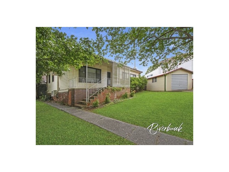 2 Newton St, Guildford NSW 2161