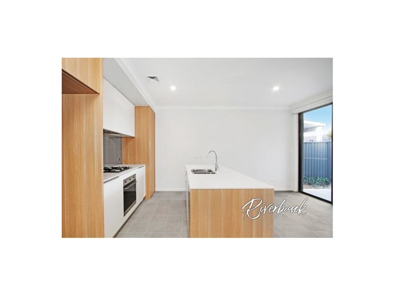 8 Barrett Street, Marsden Park NSW 2765