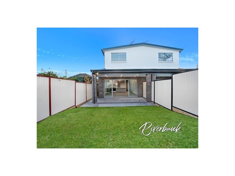 8b Warnock Street, Guildford NSW 2161