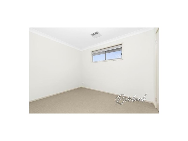 9 Burraga Way, Pemulwuy NSW 2145