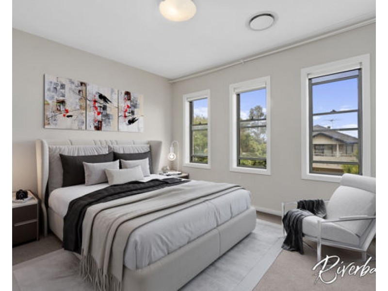 19 Burriang Way, Pemulwuy NSW 2145