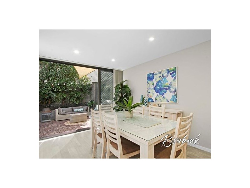 21 Burriang Way, Pemulwuy NSW 2145