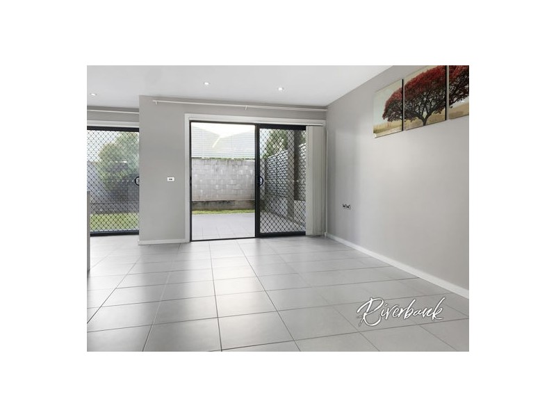 19 Burriang Way, Pemulwuy NSW 2145