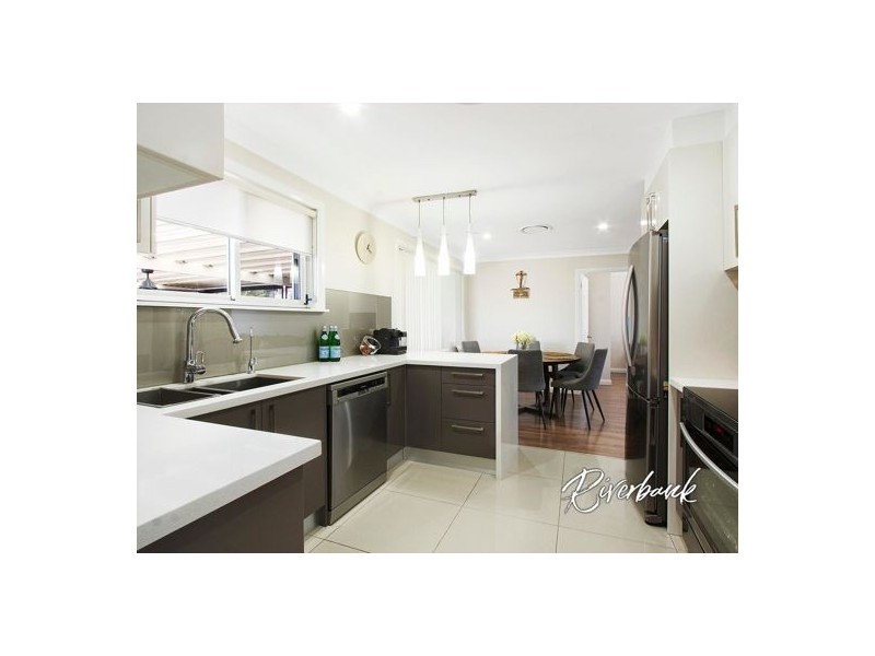 34 Ivan St, Greystanes NSW 2145